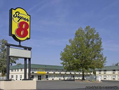 Super 8 By Wyndham Ashland Hotel Exterior photo